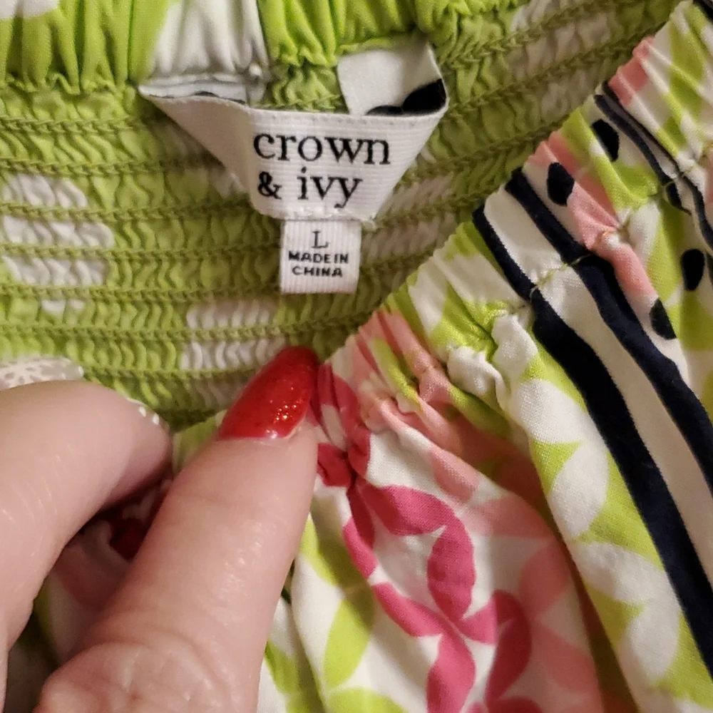 Crown & Ivy Off Shoulder Blouse with Bell Sleeves - Picture 6 of 7